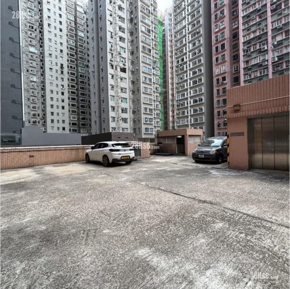 Triumph Terrace Sell