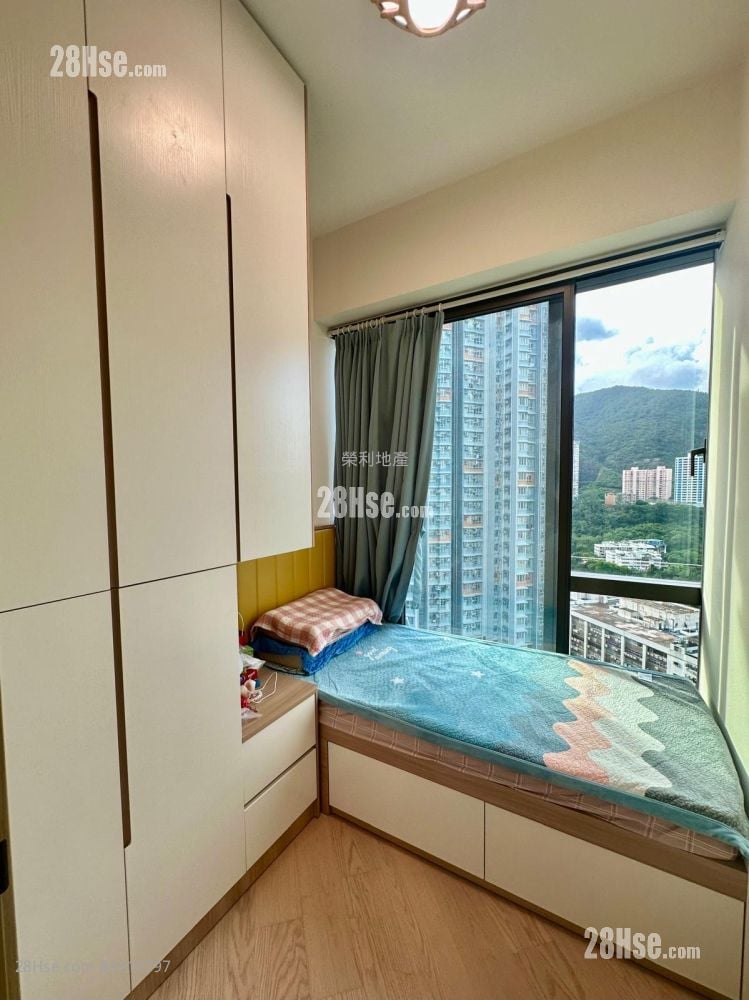 The Arles #3915797 Rental Property Detail Page - Widok 2