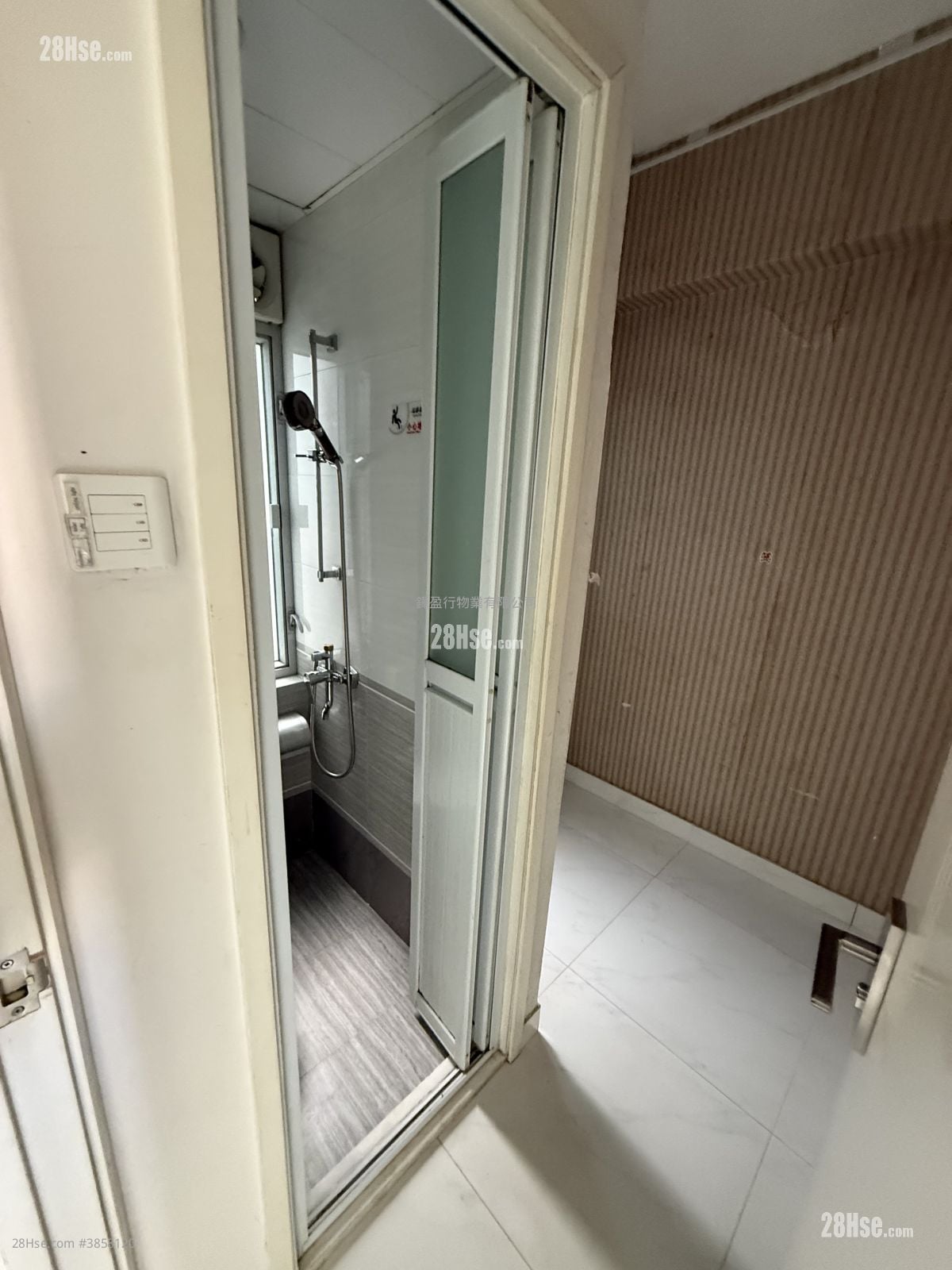 Heung Hoi Mansion #3858120 Rental Property Detail Page - Meer