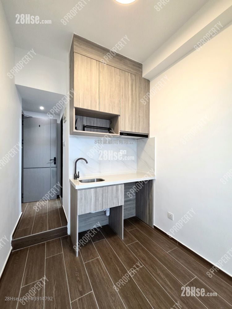 Empire Apartments #3914792 Rental Property Detail Page - Widok 6