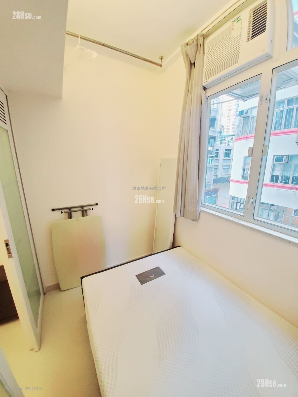 Apartment #3916316 Rental Property Detail Page - Więcej