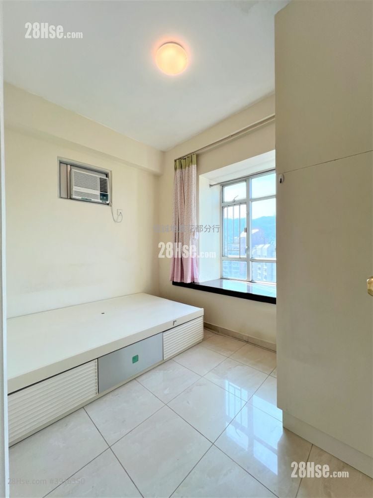 Flora Plaza #3916350 Rental Property Detail Page - Vista 6