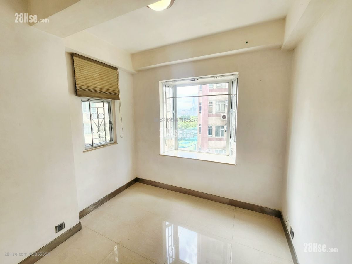 Lily Court #3865359 Rental Property Detail Page - Widok 3
