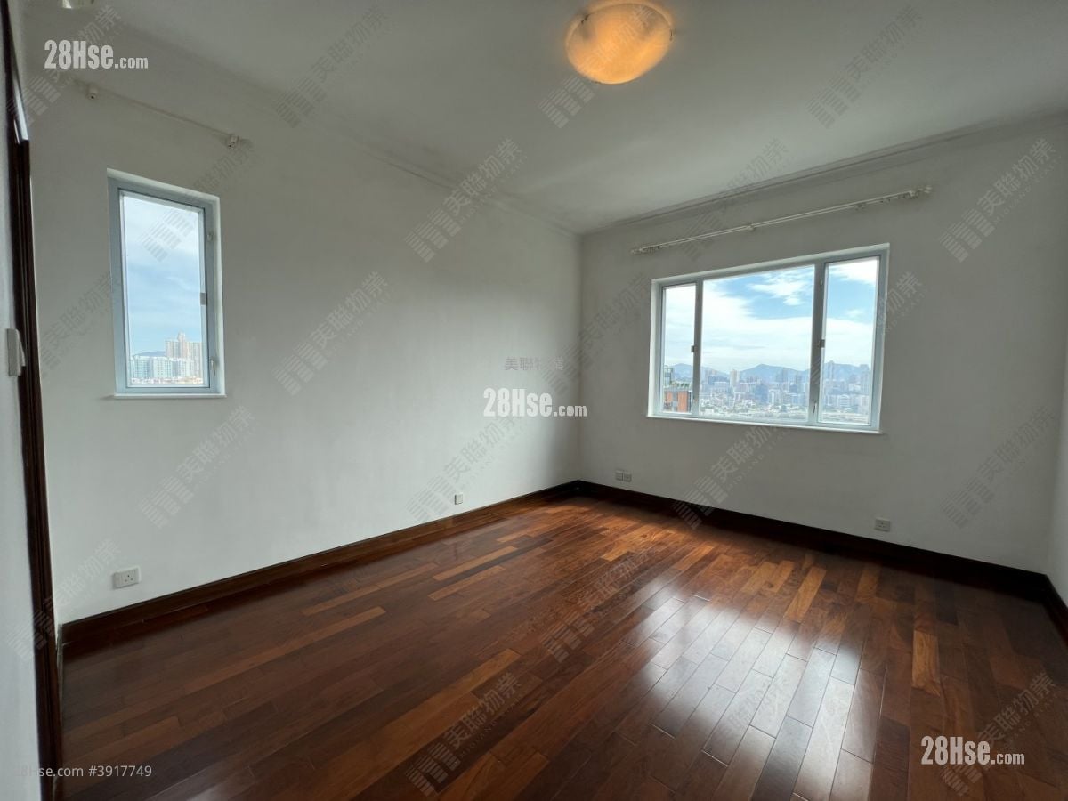 Luso Apartments #3917749 Rental Property Detail Page – další