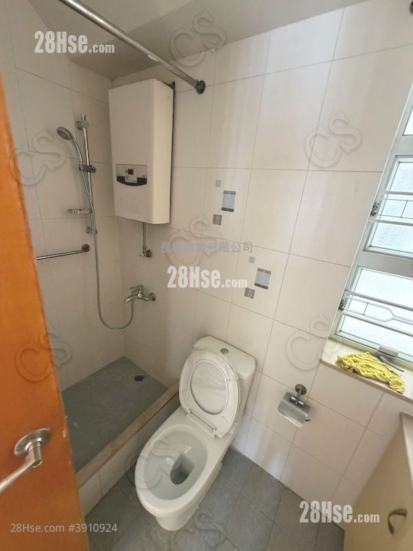 Nan Fung Sun Chuen #3910924 Rental Property Detail Page - Vue 3