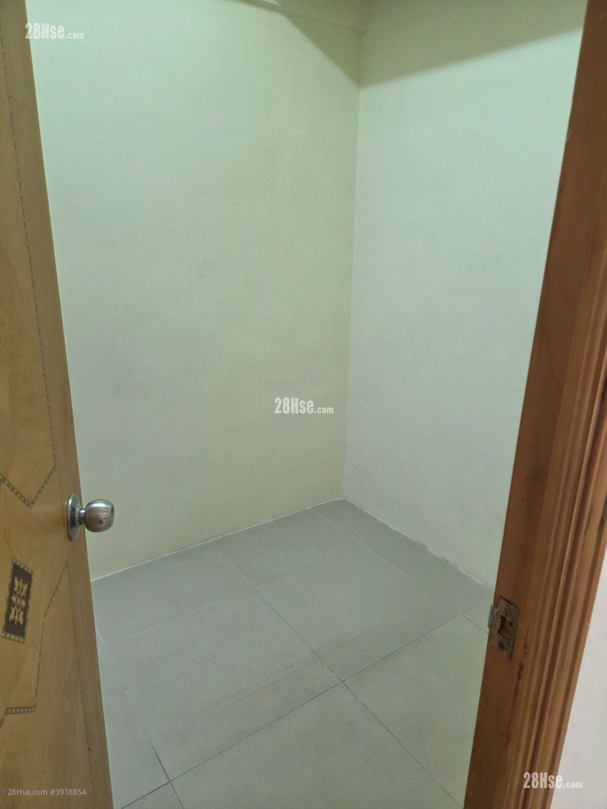 Chung Mei Building #3918854 Rental Property Detail Page - Bild 3