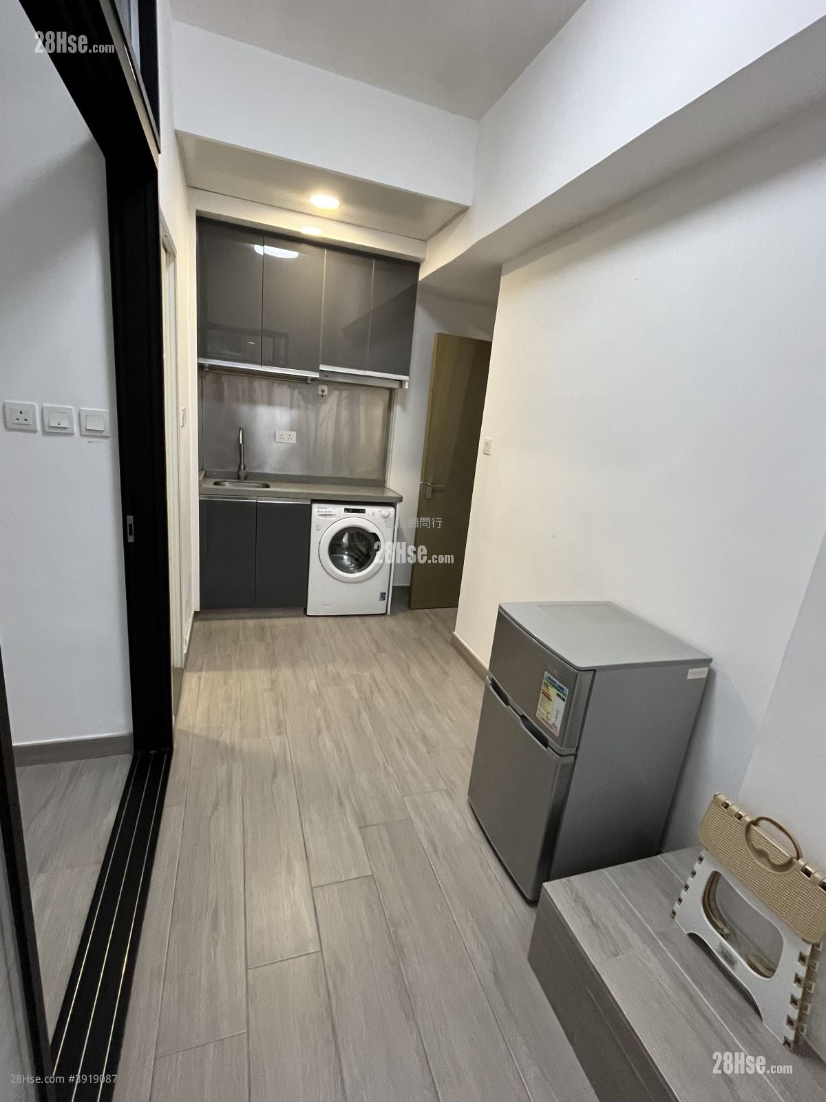 Empire Court #3919087 Rental Property Detail Page - Fler