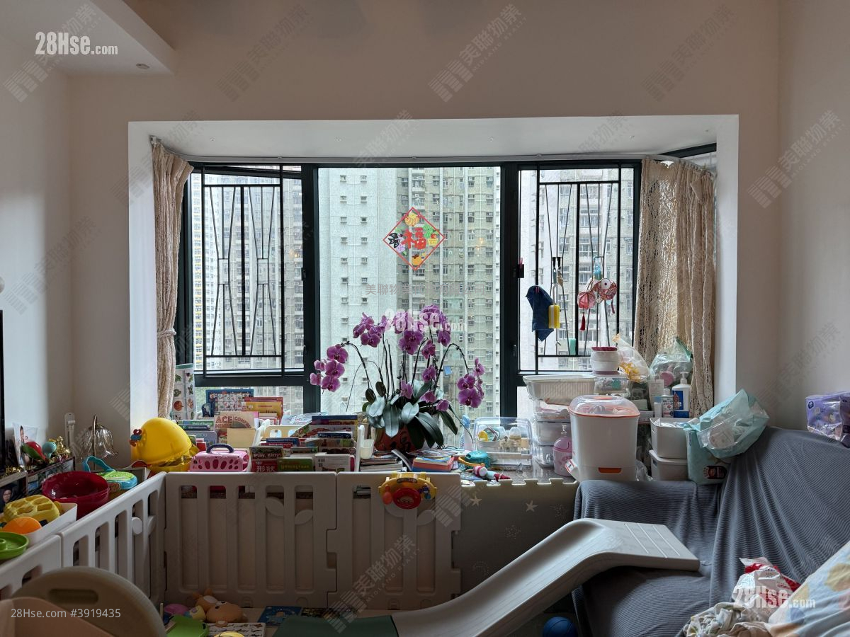 Metro City #3919435 For Sale Property Detail Page - Aanzicht 2