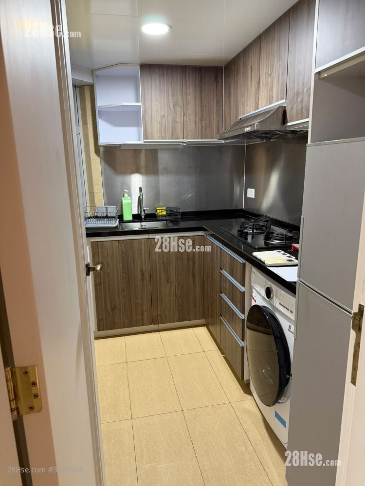 Sky Tower #3920024 Rental Property Detail Page - Vista 4
