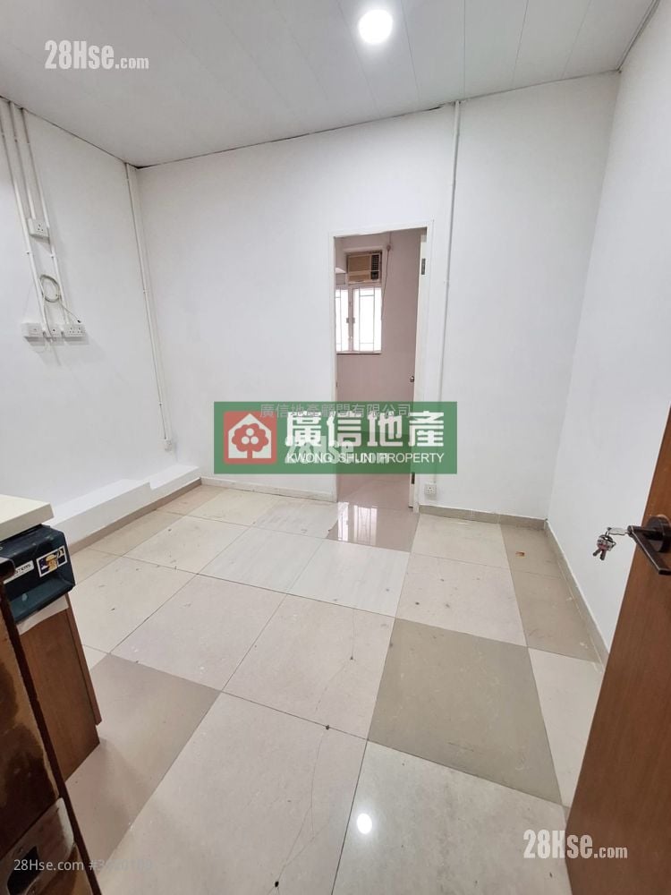 Apartment #3920109 Rental Property Detail Page - Widok 2