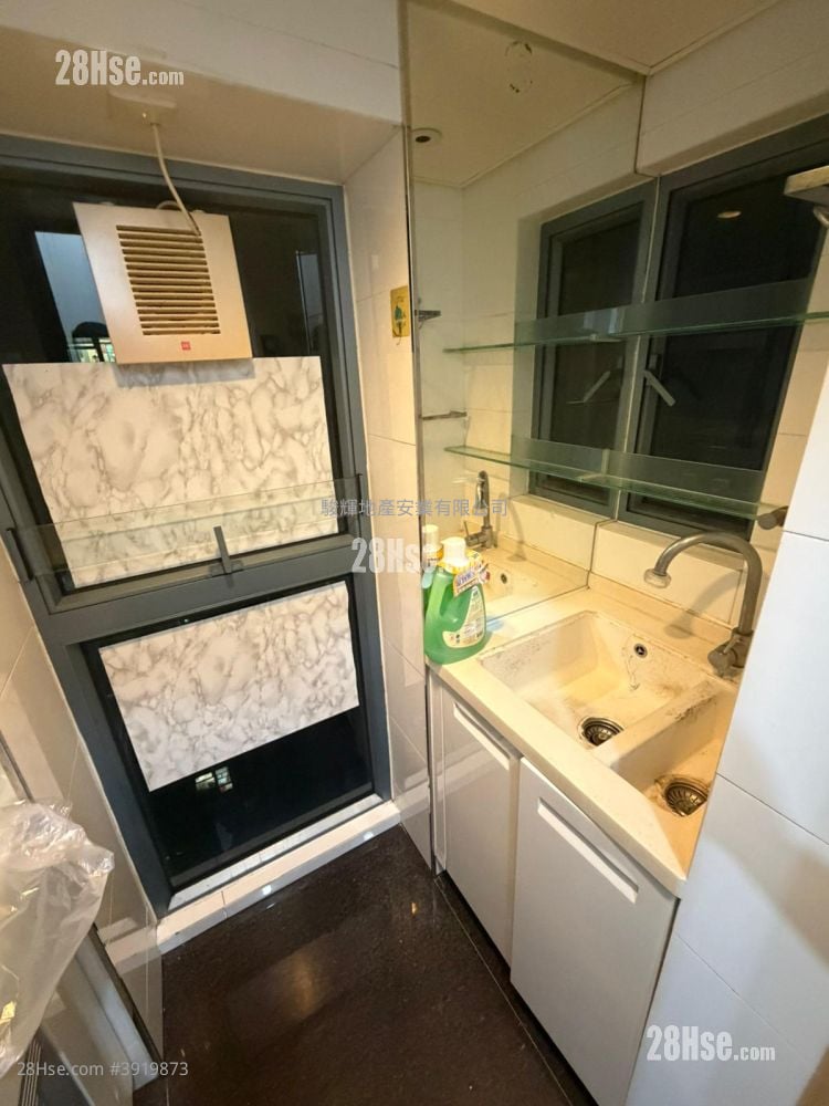 Baker Residences #3919873 For Sale Property Detail Page - Widok 5