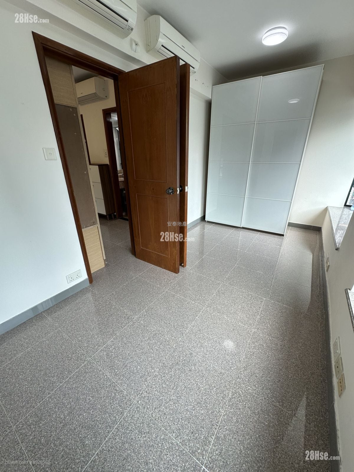 Metro City #3920555 Rental Property Detail Page - Widok 6