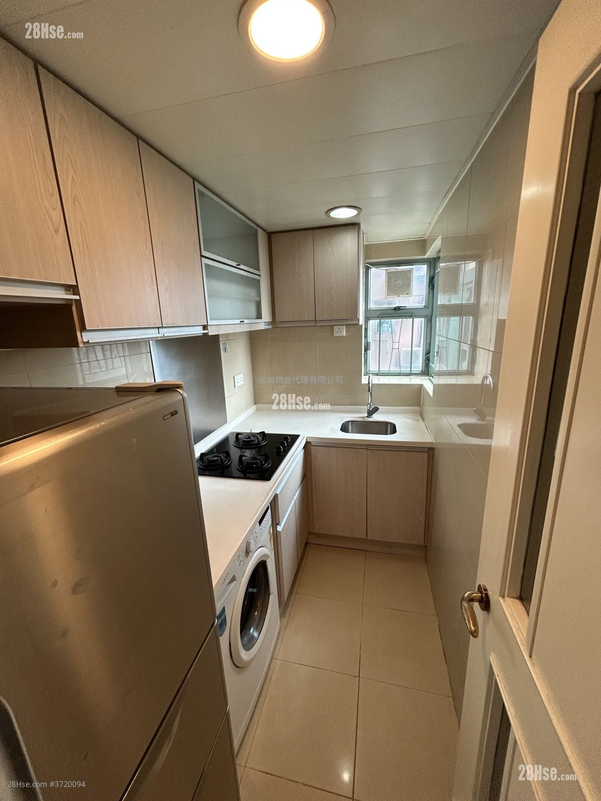 Queen's Terrace #3720094 Rental Property Detail Page - Widok 3