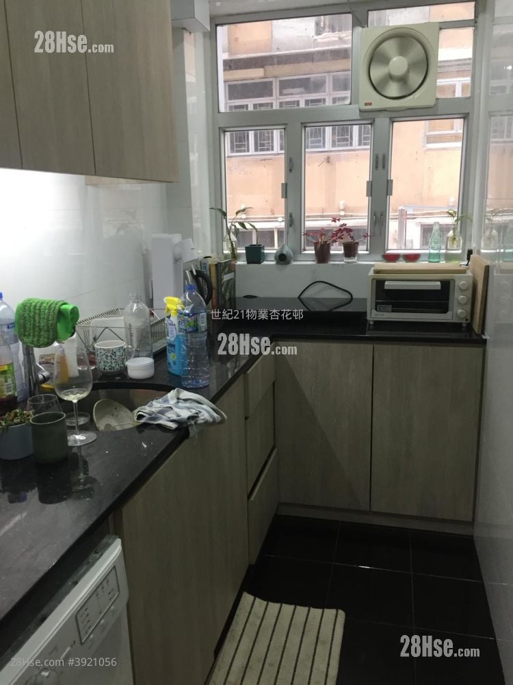 Kamcourt Building #3921056 For Sale Property Detail Page - Widok 6