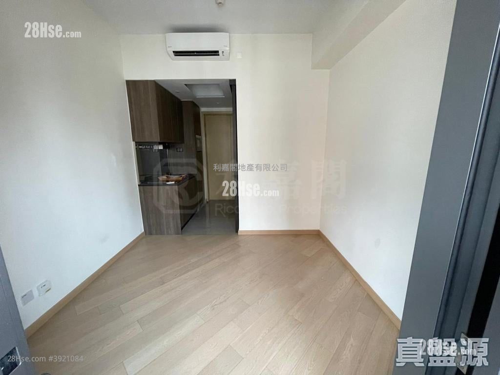 Novum West #3921084 For Sale Property Detail Page - Bild 2