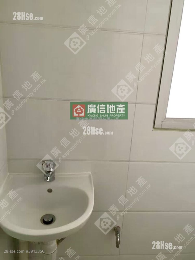 Lee Kwan Building #3913350 Rental Property Detail Page - Widok 5