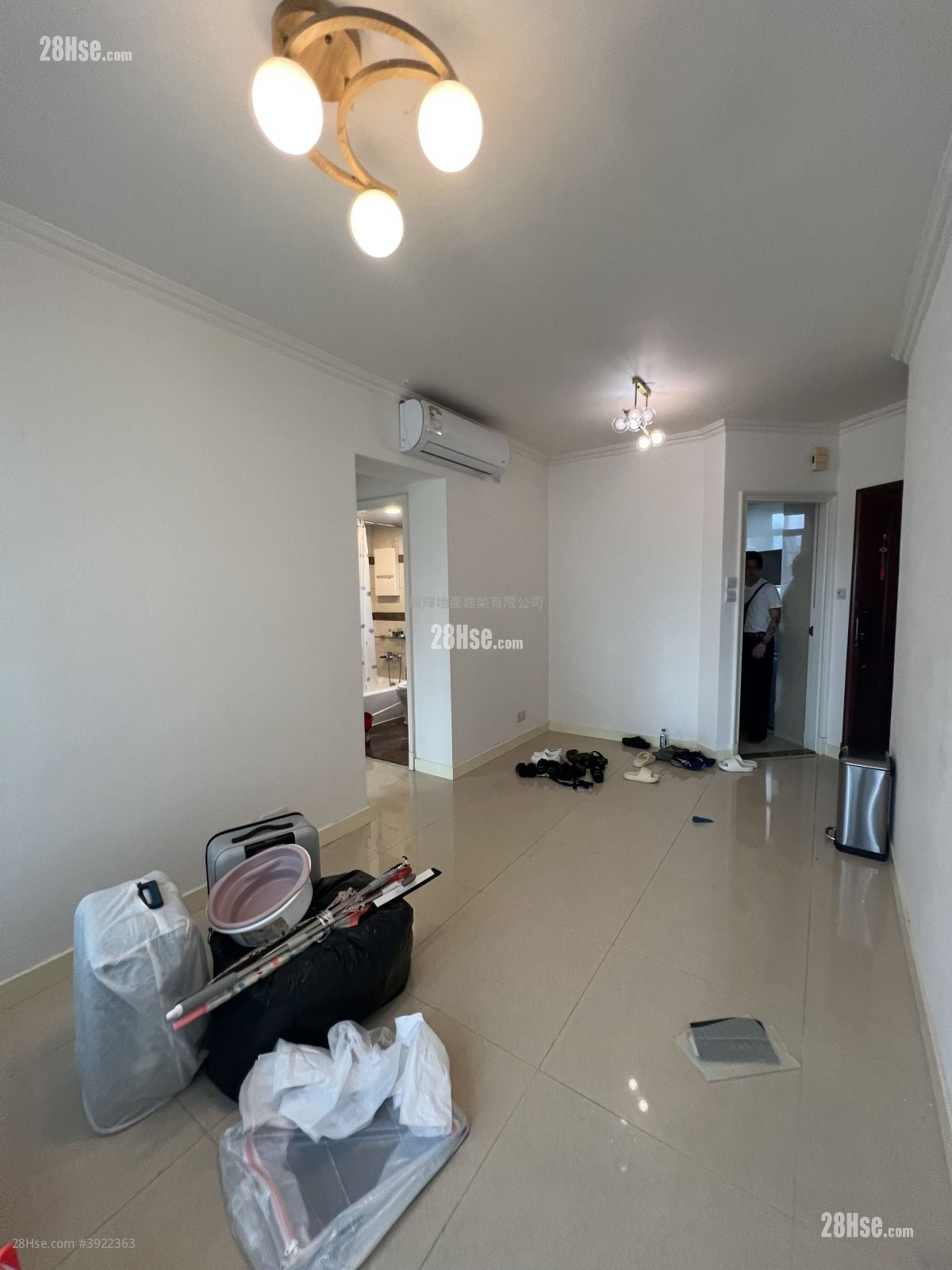 The Victoria Towers #3922363 Rental Property Detail Page - Ansicht 2