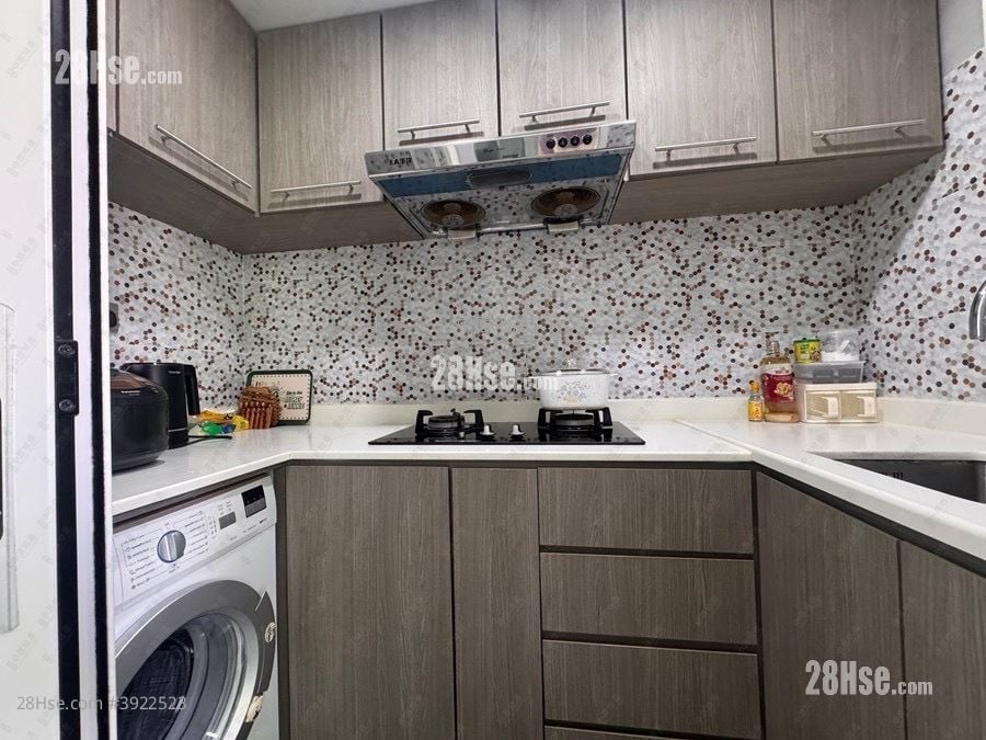 Crystal Court #3922523 For Sale Property Detail Page - Ansicht 2