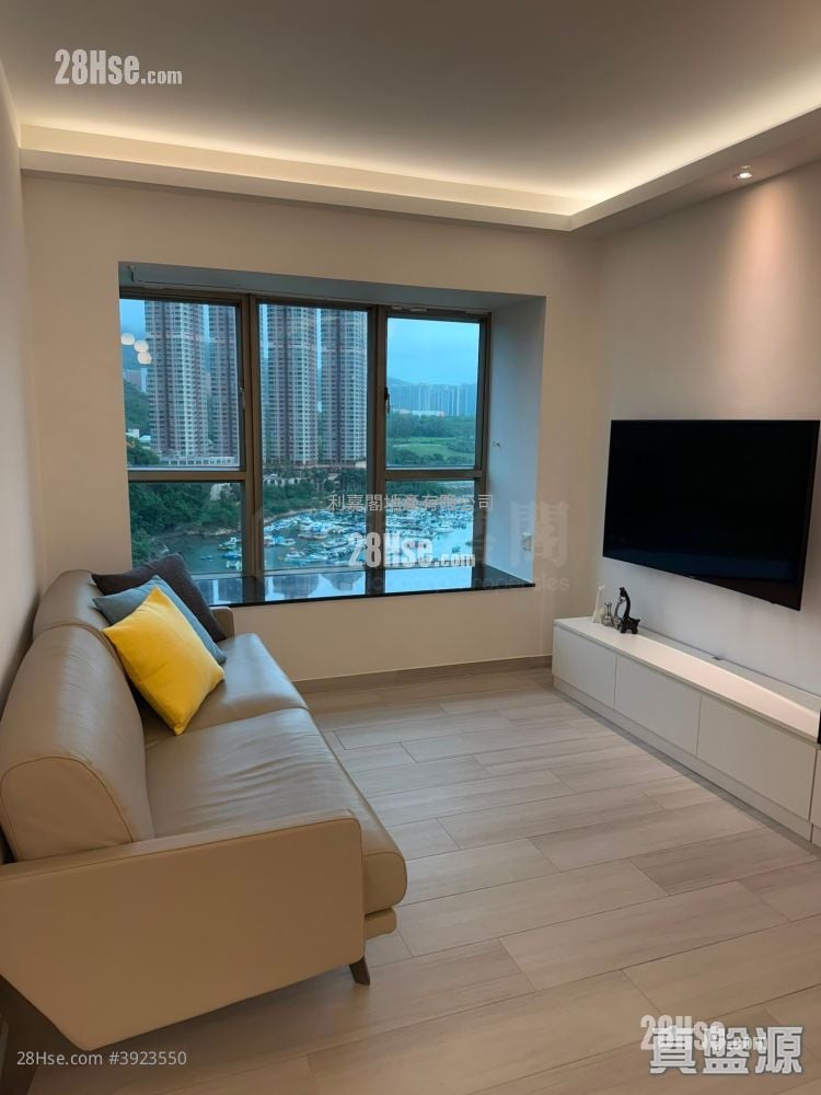 Tseung Kwan O Plaza Sell 3 Bedrooms , 2 Bathrooms 667 ft²