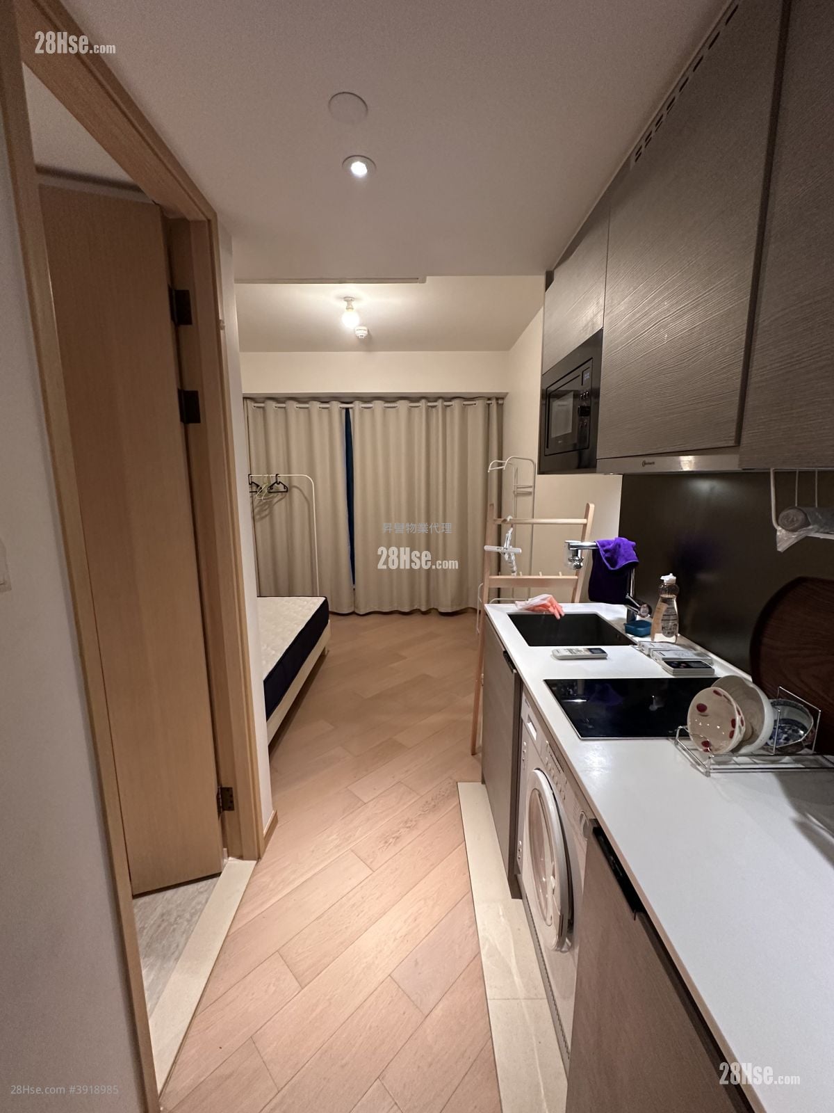 Upper East #3918985 Rental Property Detail Page – pohled 2