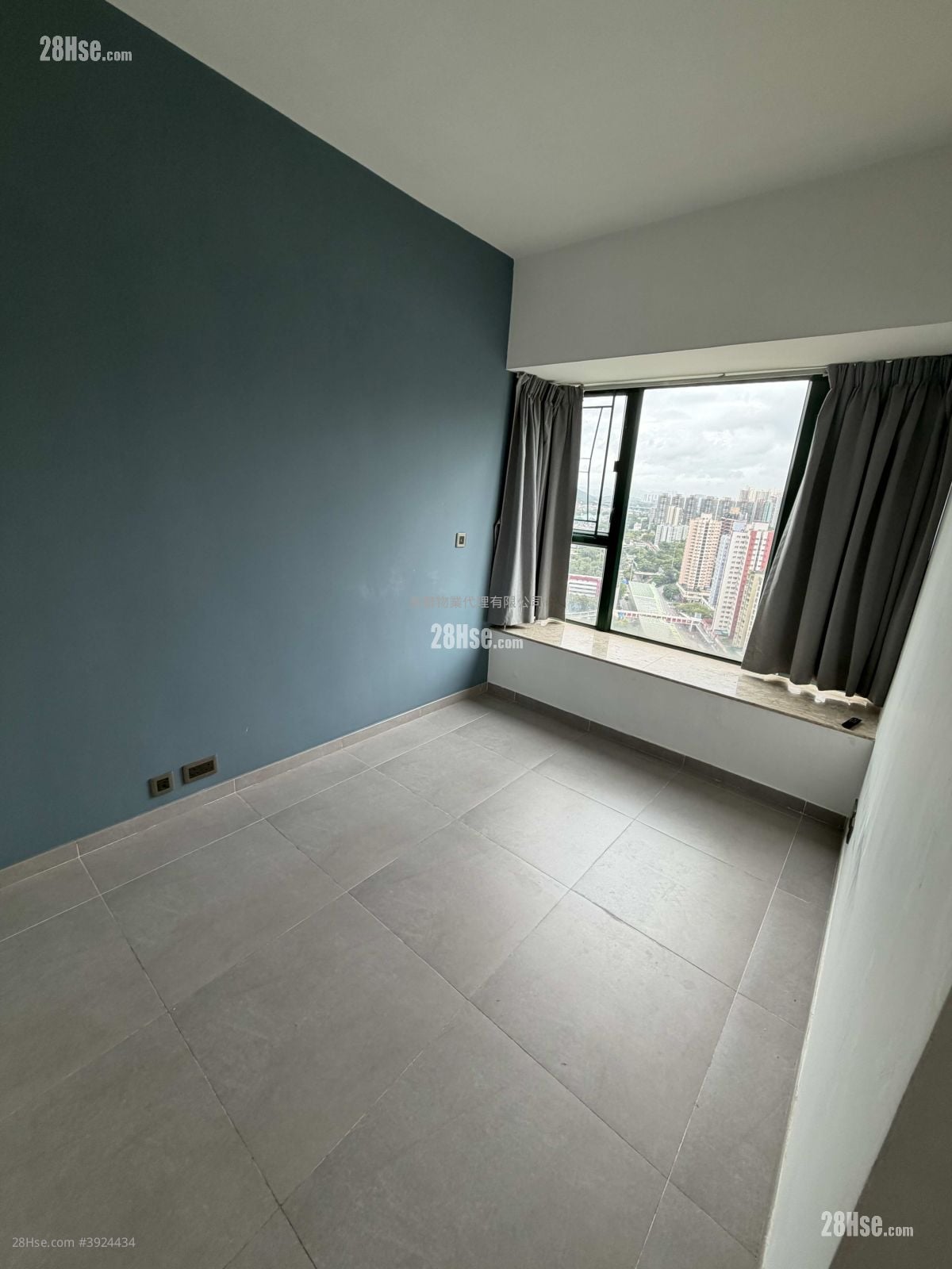 Parkview Court #3924434 Rental Property Detail Page - Aanzicht 2