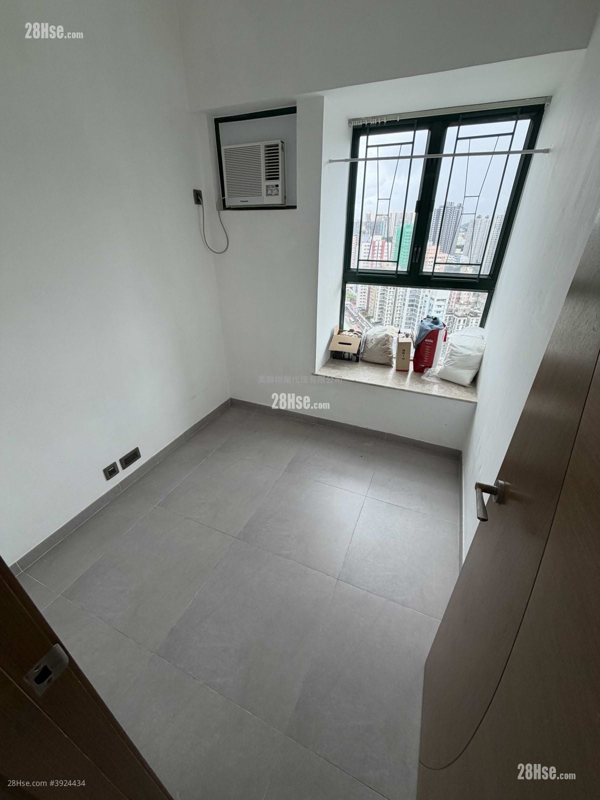 Parkview Court #3924434 Rental Property Detail Page - Aanzicht 3