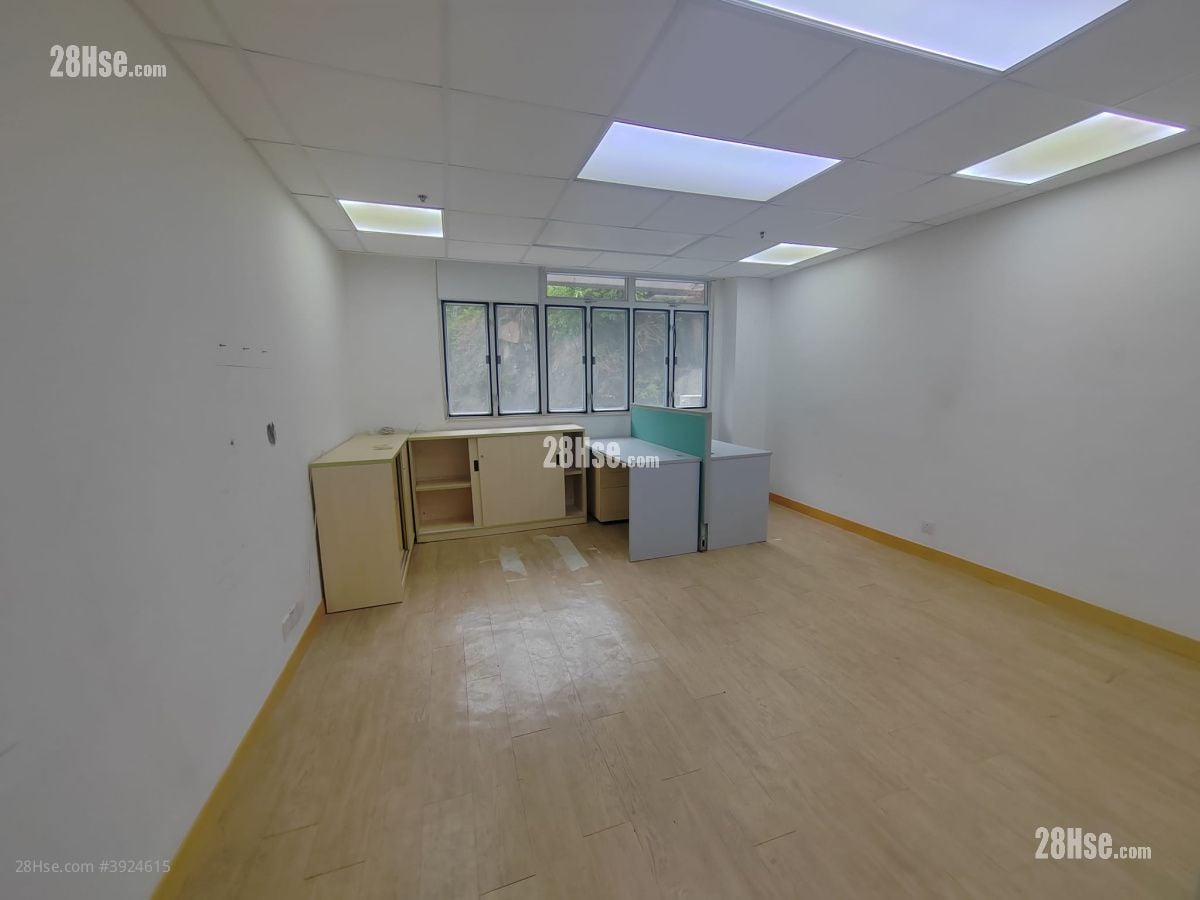Manson Industrial Building #3924615 Rental Property Detail Page - Widok 2
