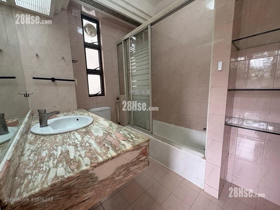 Kent Court #3916217 For Sale Property Detail Page - Vista 4