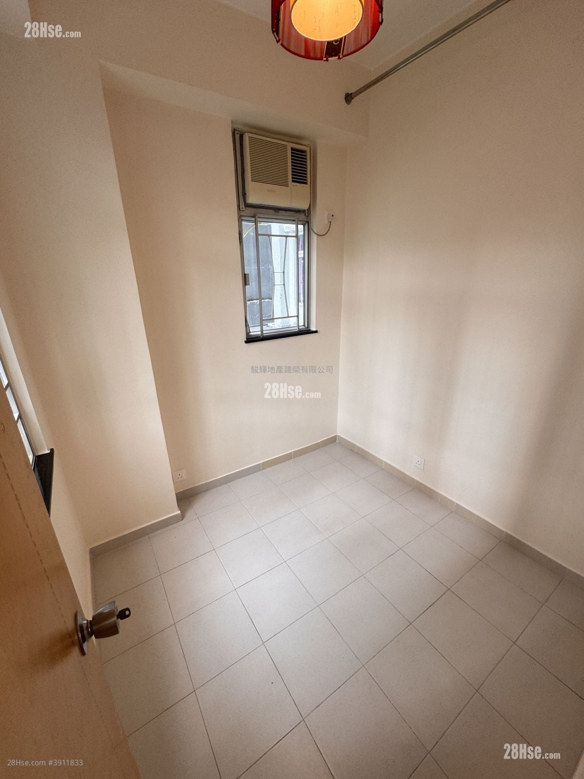 Season Mansion #3911833 Rental Property Detail Page - Vista 4