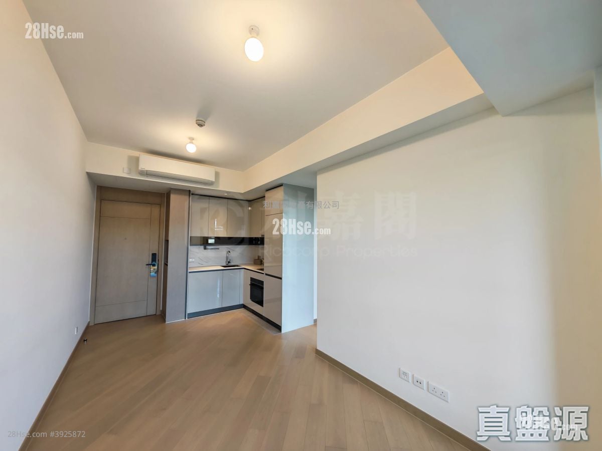 Grand Mayfair  #3925872 For Sale Property Detail Page - Widok 2