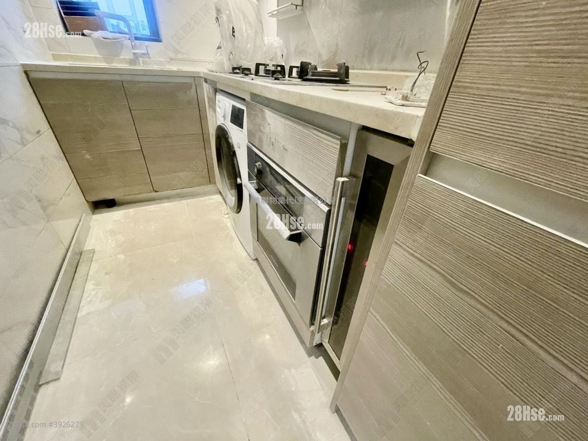 Victoria Skye #3926279 Rental Property Detail Page - Ansicht 2