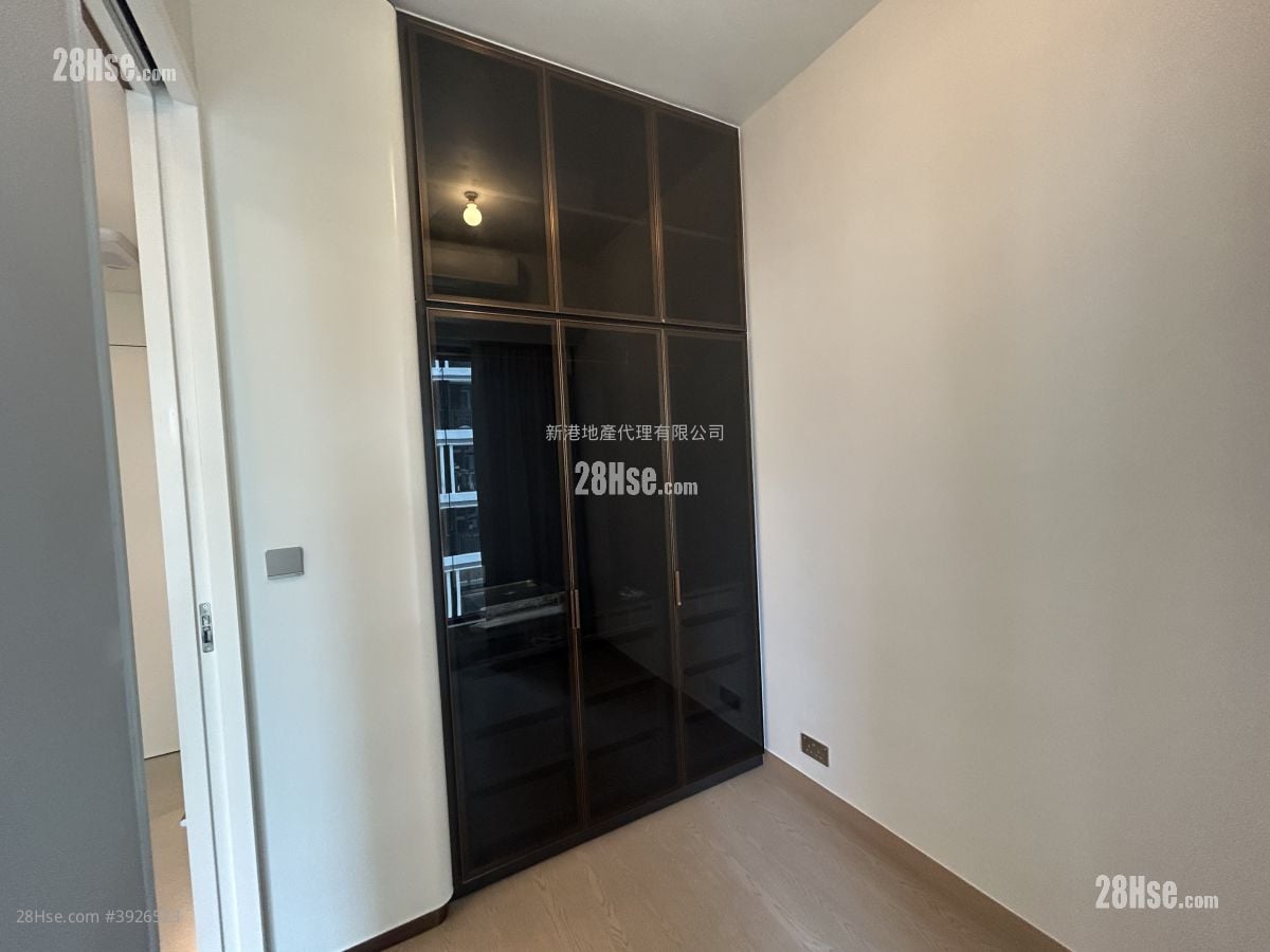 Baker Circle Euston #3926523 Rental Property Detail Page - Vista 4