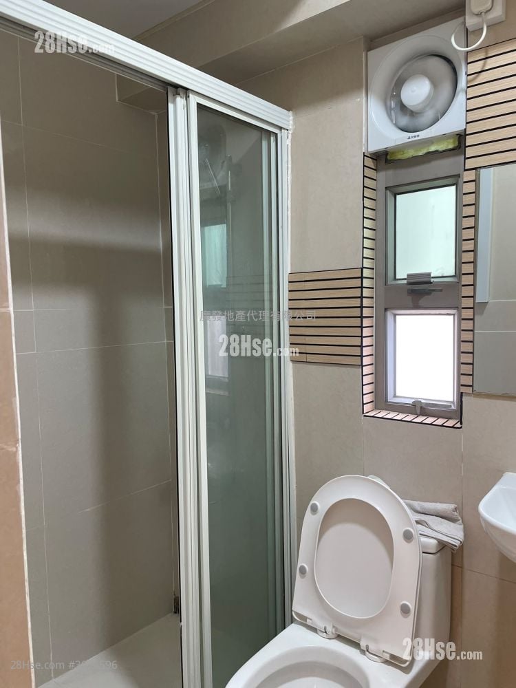 Cosmopolitan Estates #3926596 Rental Property Detail Page - Aanzicht 4