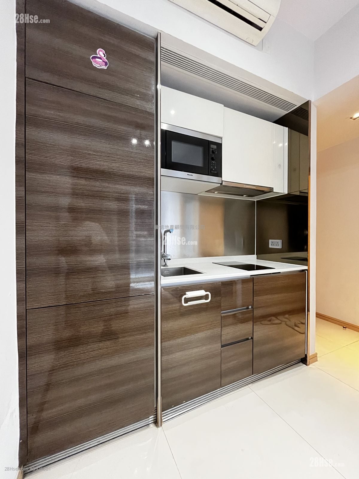 Upper West #3926801 Rental Property Detail Page - Widok 5