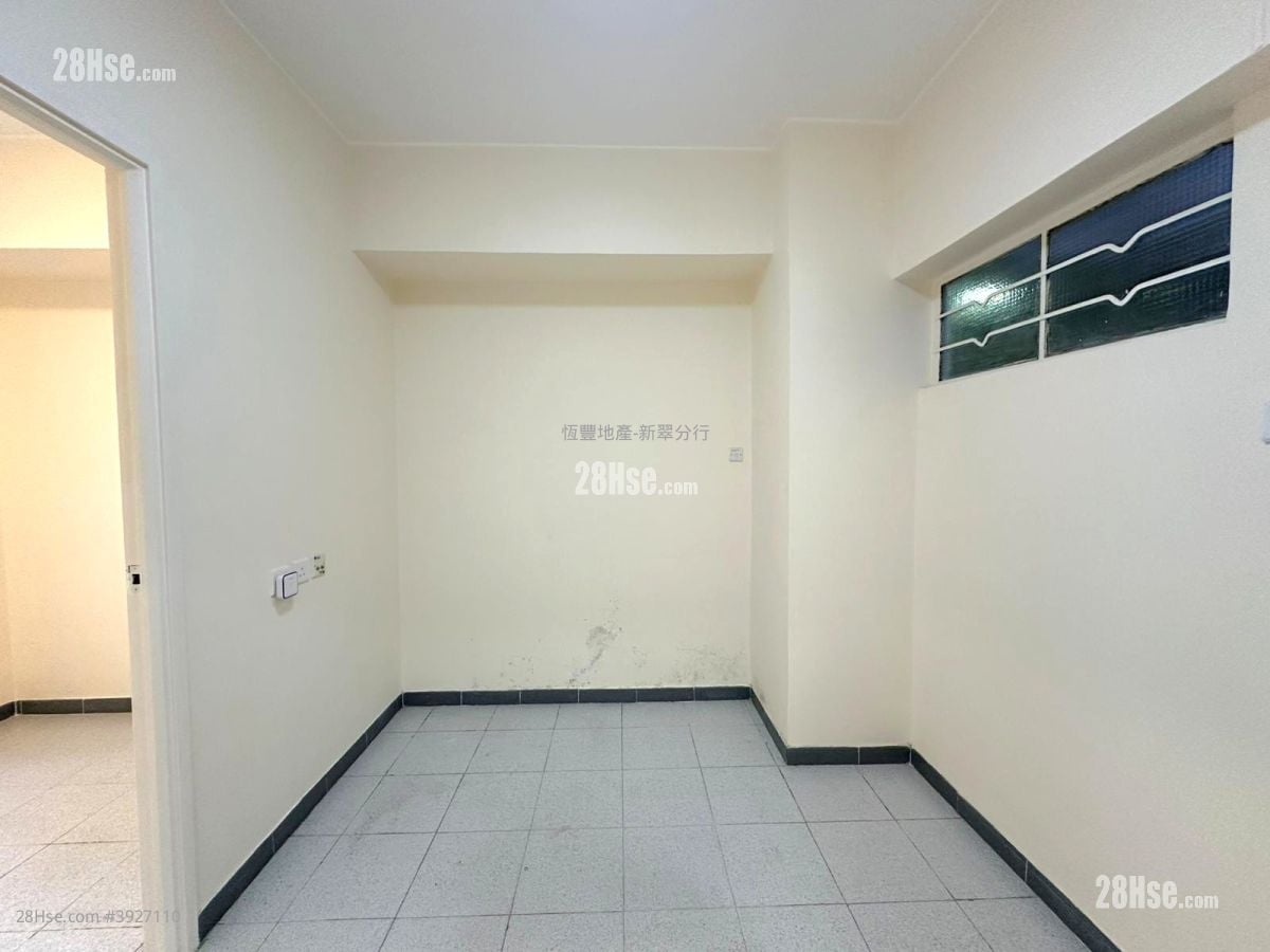 Yen Lok Building #3927110 Rental Property Detail Page - Bild 4