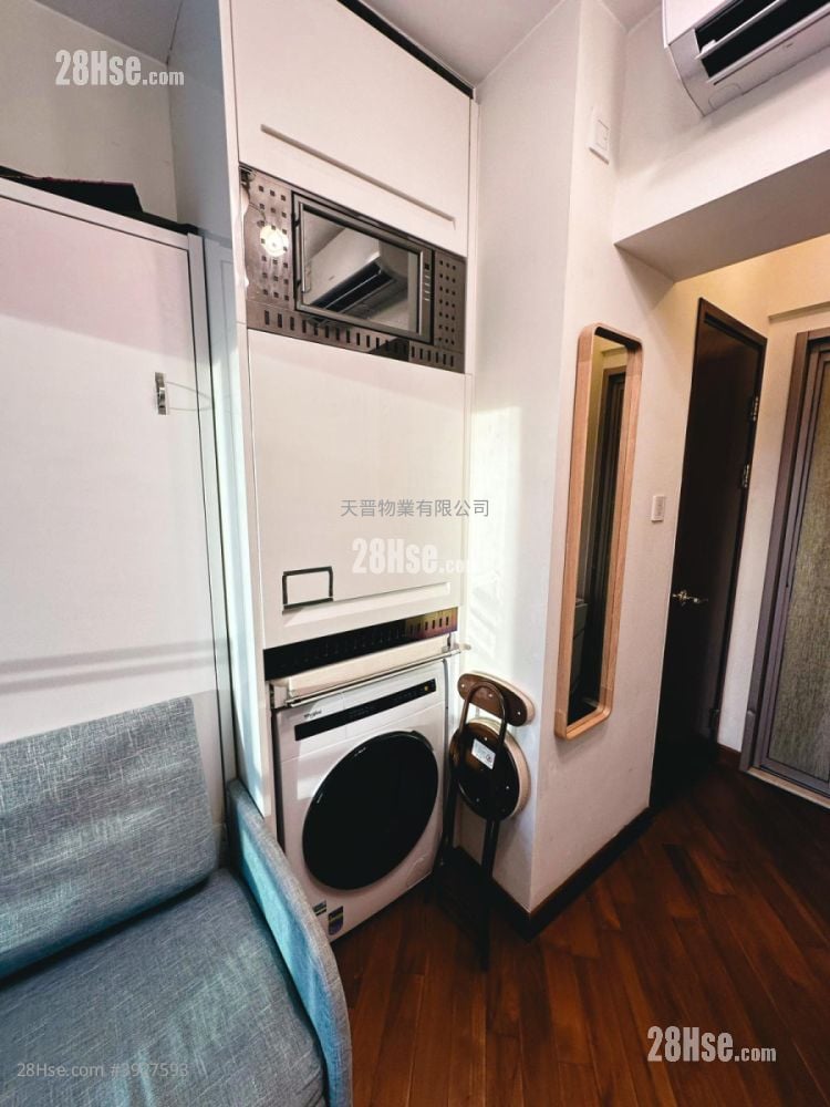 Baker Residences #3927593 Rental Property Detail Page - Widok 5