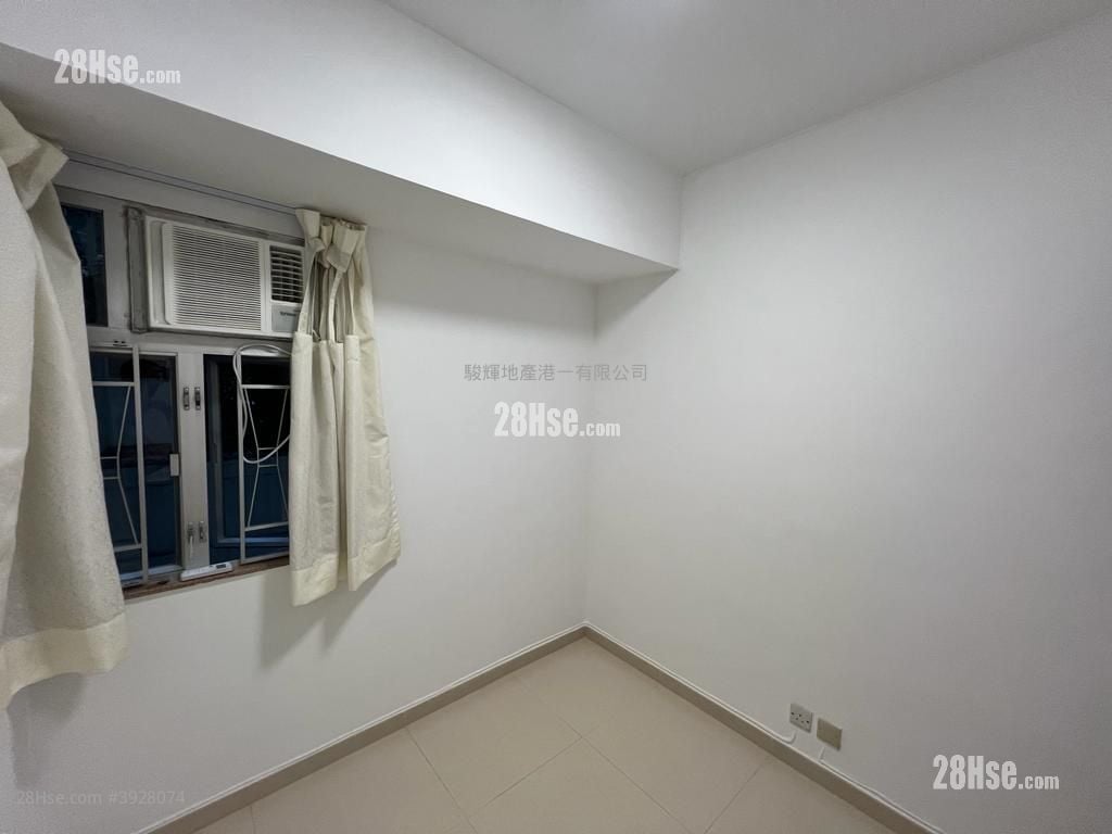 New Spring Garden Mansion #3928074 Rental Property Detail Page - Widok 2