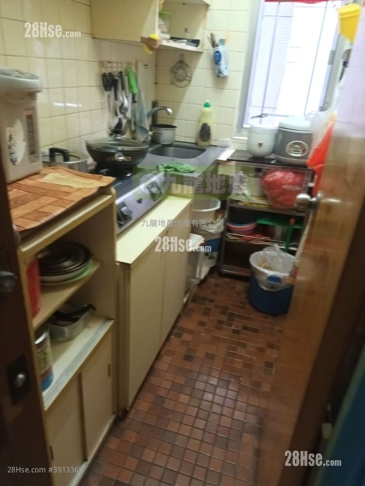 Shun Ning Building #3913365 Rental Property Detail Page - Vista 4