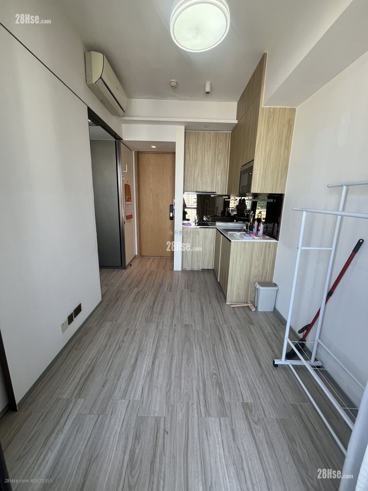 Seven Victory Avenue #3873351 Rental Property Detail Page - Widok 2