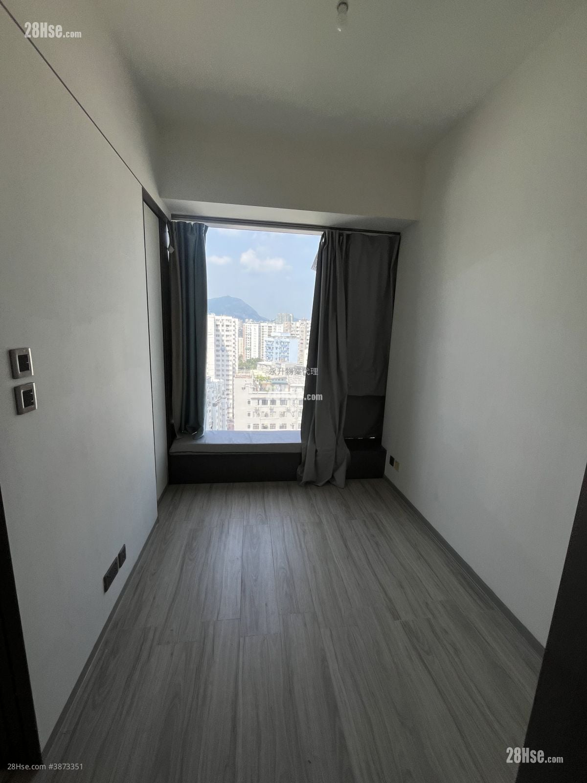 Seven Victory Avenue #3873351 Rental Property Detail Page - Widok 3