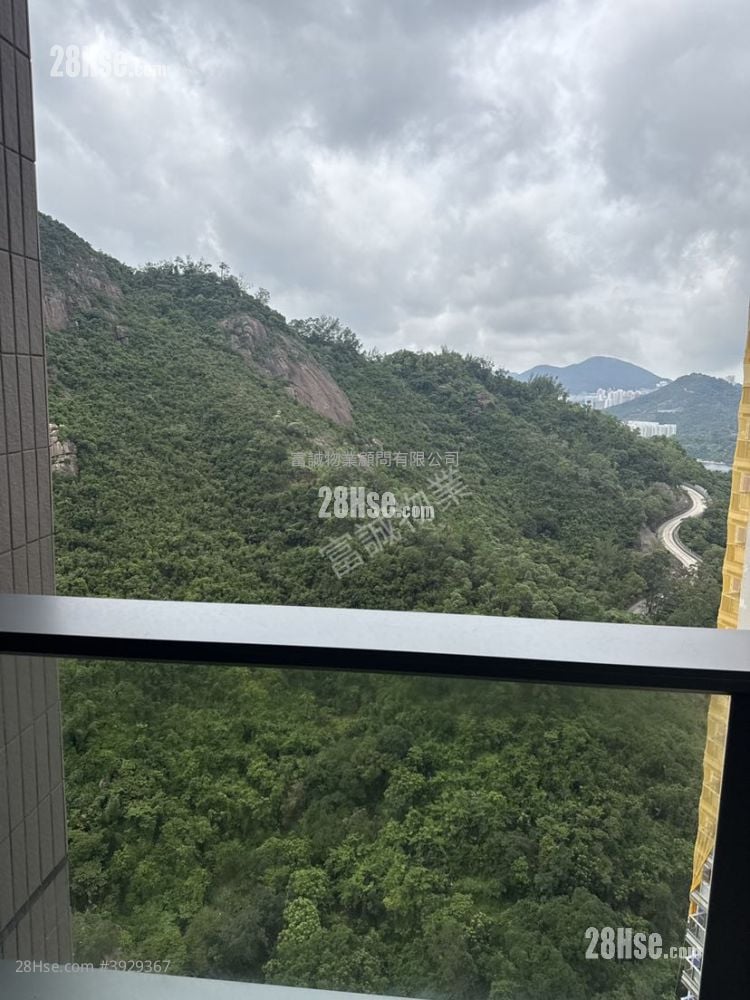 Chill Residence Rental 1 Bedroom , 1 Bathroom 331 ft²