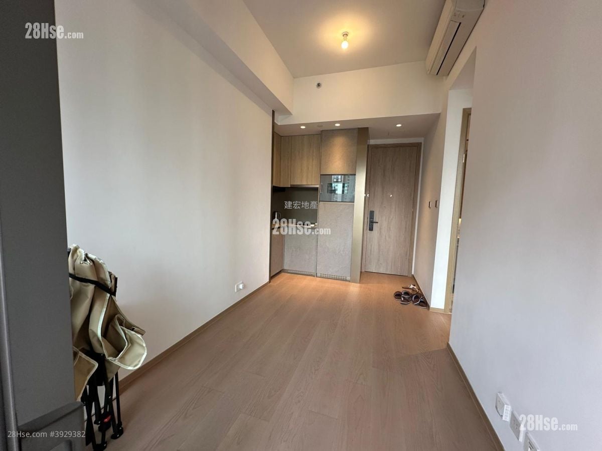 101 Kings Road #3929382 Rental Property Detail Page - Aanzicht 2