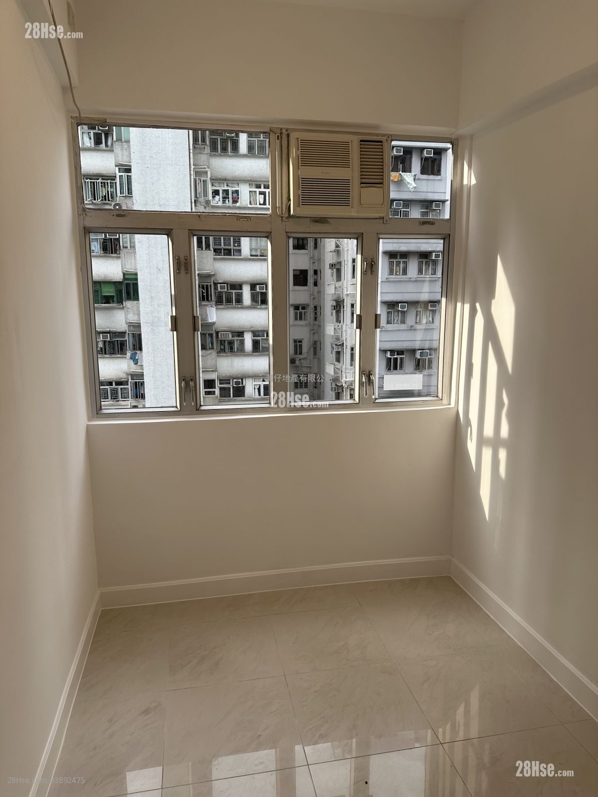 Wah To Building #3892475 For Sale Property Detail Page - Vista 4