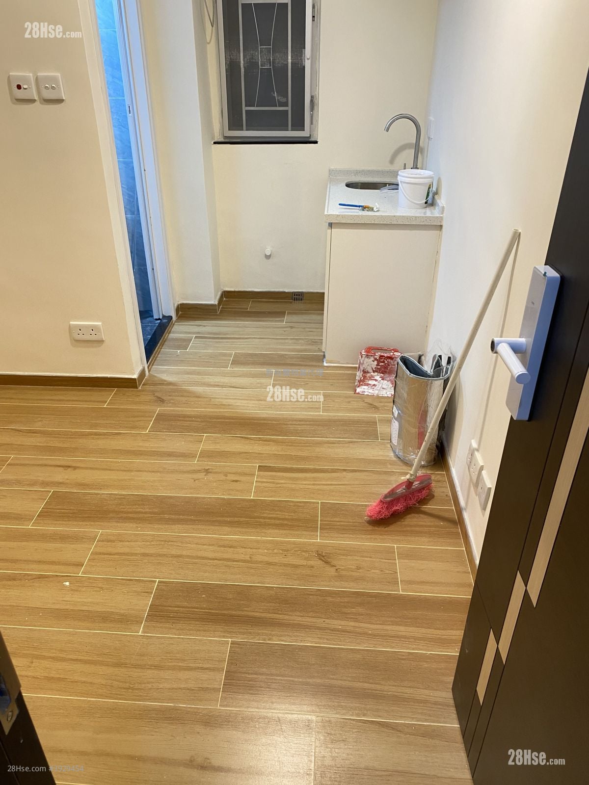 Sun Wing Building #3929454 Rental Property Detail Page – pohled 3