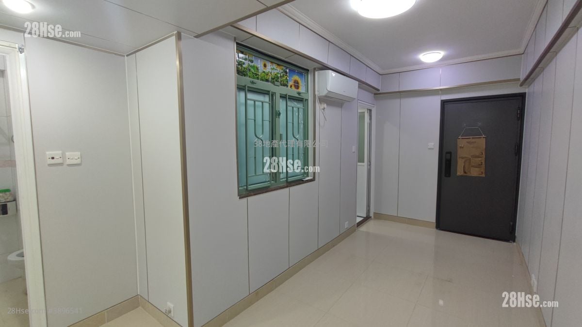 Eastland Towers #3896541 Rental Property Detail Page - Widok 2