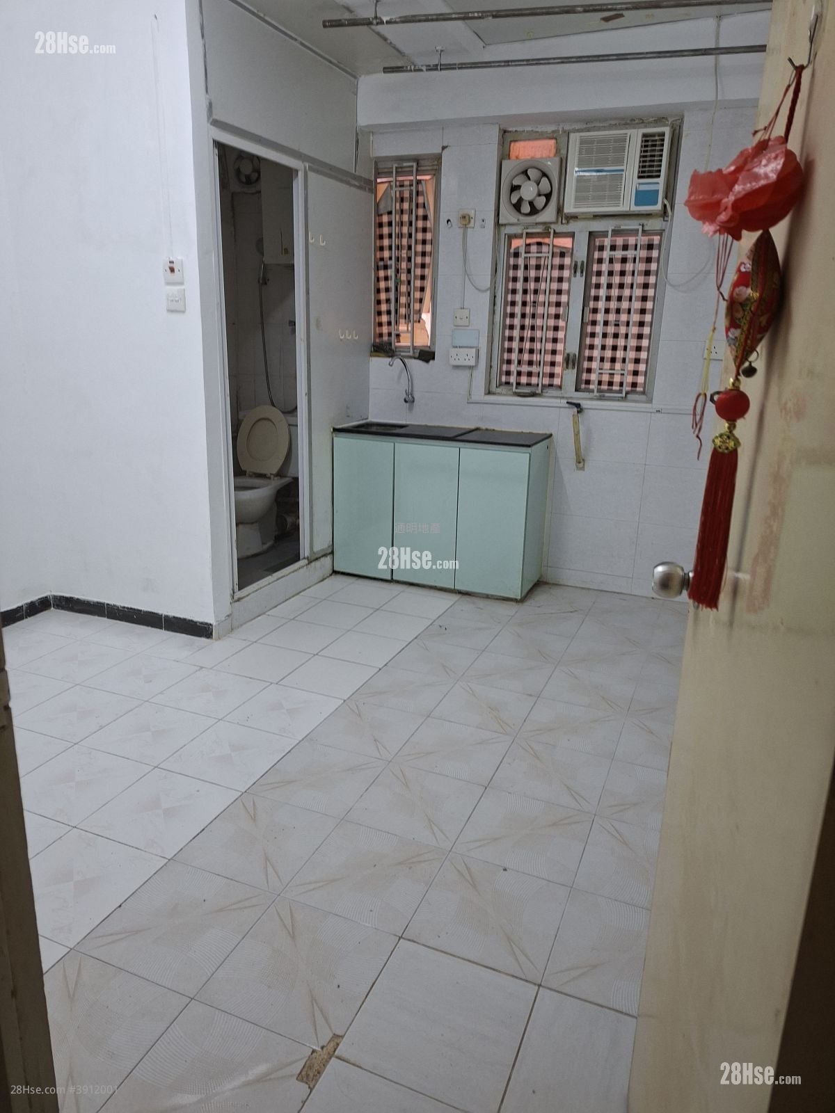Cambridge Building #3912001 Rental Property Detail Page - Widok 2
