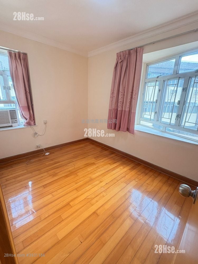 North Point Centre #3931186 Rental Property Detail Page - Więcej