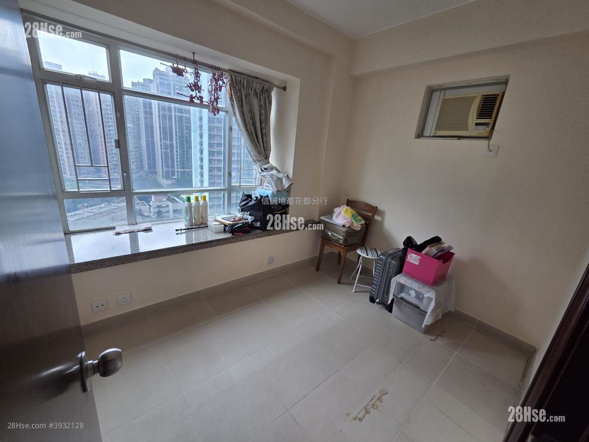 Flora Plaza #3932128 Rental Property Detail Page - Ansicht 6