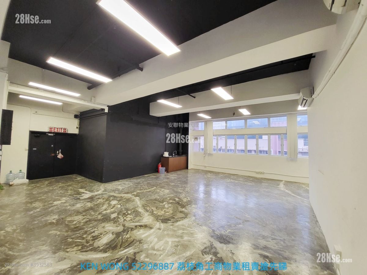 Fashion Centre #3932563 Rental Property Detail Page - Aanzicht 2