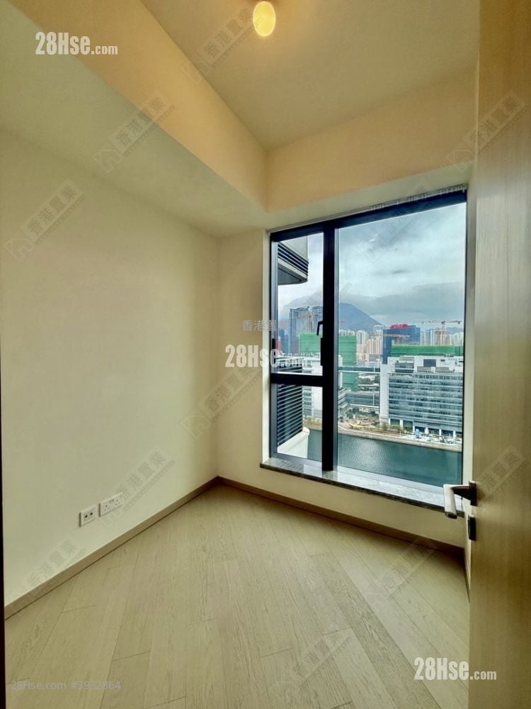 One Victoria #3932864 Rental Property Detail Page - Ansicht 5